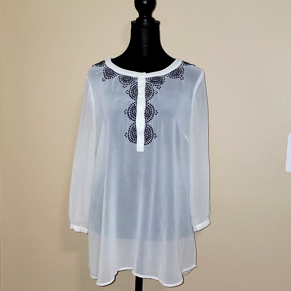 OUTBACK RED- White & Black Sheer 3/4 Sleeve Blouse - M